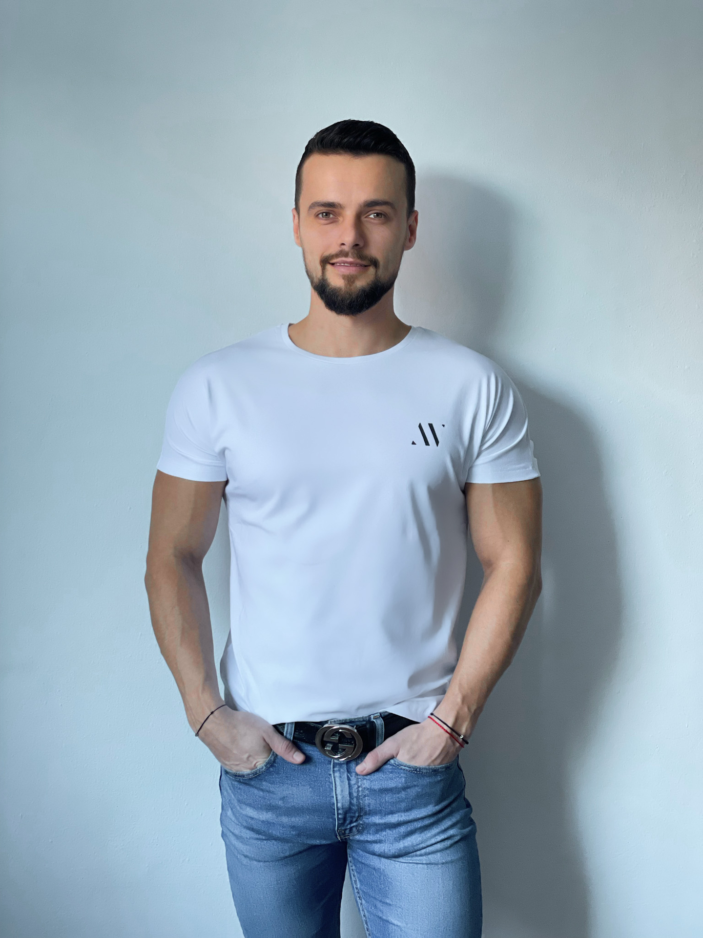 Men`s T-Shirt AV white | Bílé pánské tričko s krátkým rukávem